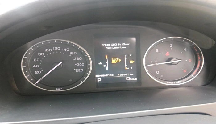 2013 Landrover Freelander 2 TD4 SE, Diesel, Automatic, 1,36,641 km, interior