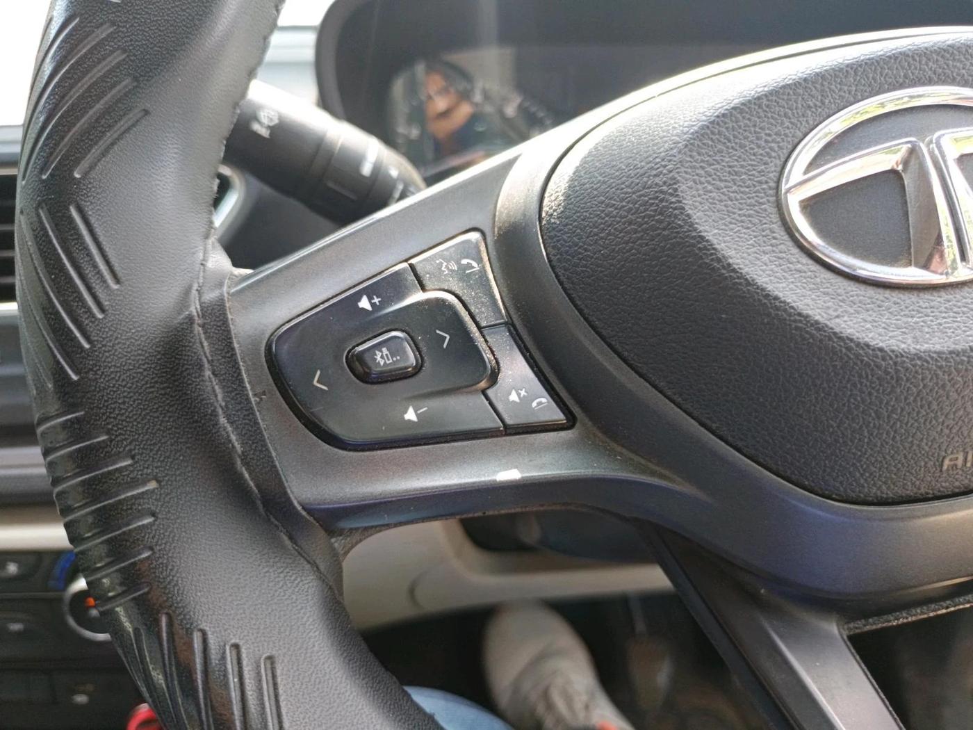 2023 Tata ALTROZ XM PLUS PETROL, Petrol, Manual, 68,935 km, interior