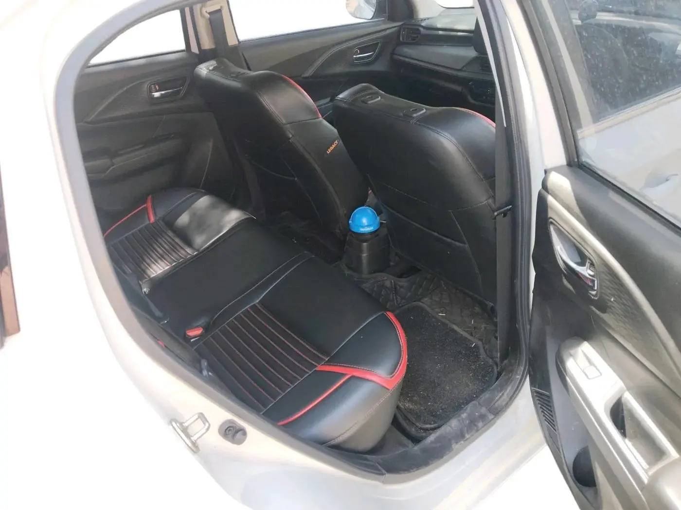 2025 Maruti Swift VXI 1.2L CNG, CNG, Manual, 25,673 km, interior