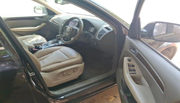 2012 Audi Q5 2.0 TDI QUATTRO, Diesel, Automatic, 88,112 km, interior