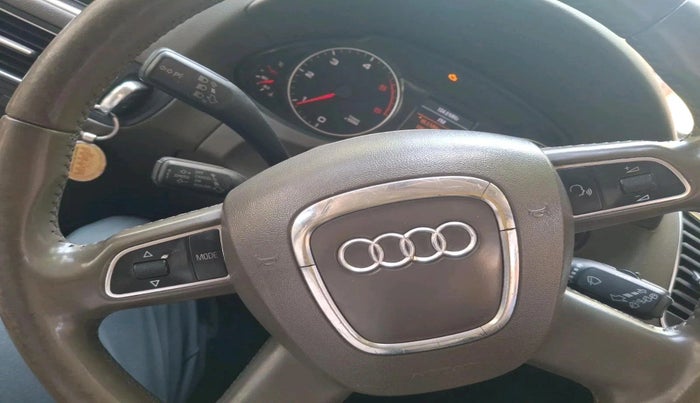 2012 Audi Q5 2.0 TDI QUATTRO, Diesel, Automatic, 88,112 km, interior