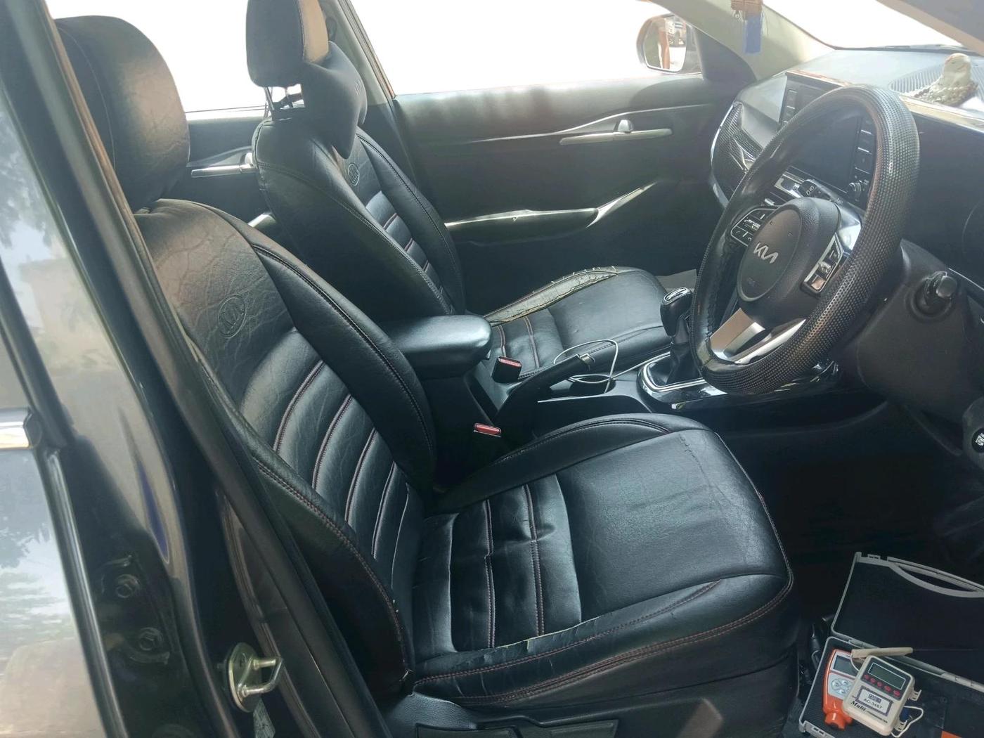 2022 KIA SELTOS HTK PLUS 1.5 DIESEL, Diesel, Manual, 1,15,298 km, interior