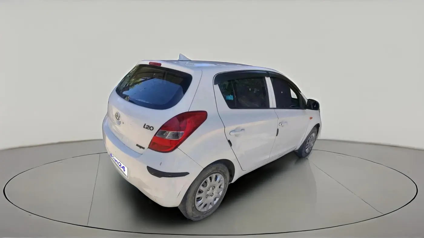 2011 Hyundai i20 MAGNA 1.2, CNG, Manual, 7,90,000 km, exterior