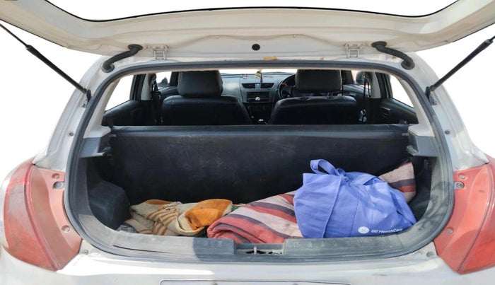 2014 Maruti Swift LXI, Petrol, Manual, 1,00,330 km, exterior