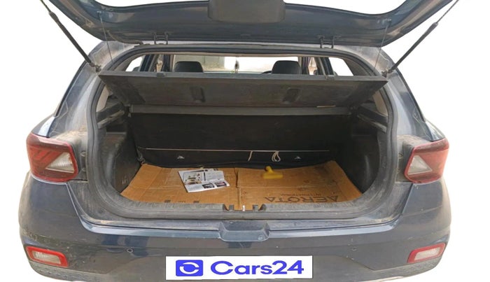 2019 Hyundai VENUE SX 1.4 CRDI, Diesel, Manual, 90,068 km, exterior