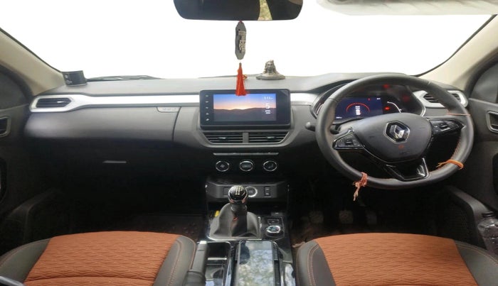 2025 Renault Kiger RXZ MT, Petrol, Manual, 7,237 km, interior