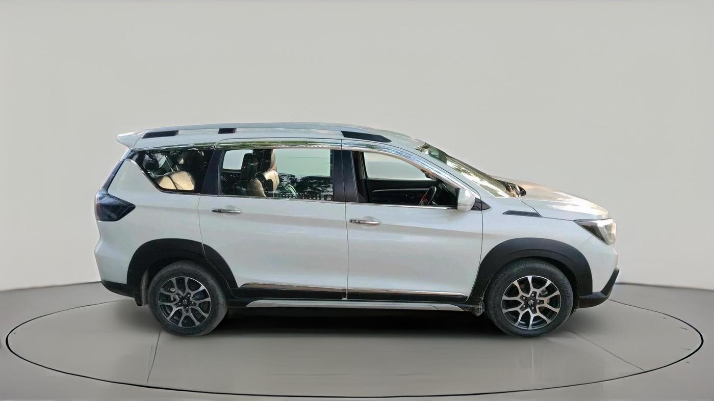 2024 Maruti XL6 ZETA CNG, CNG, Manual, 27,699 km, exterior