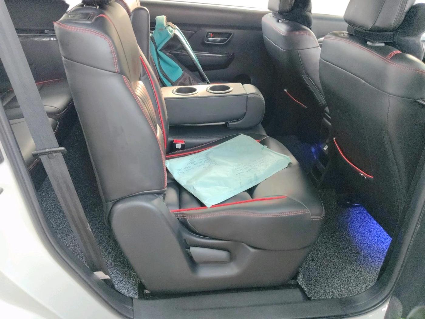 2024 Maruti XL6 ZETA CNG, CNG, Manual, 27,699 km, interior