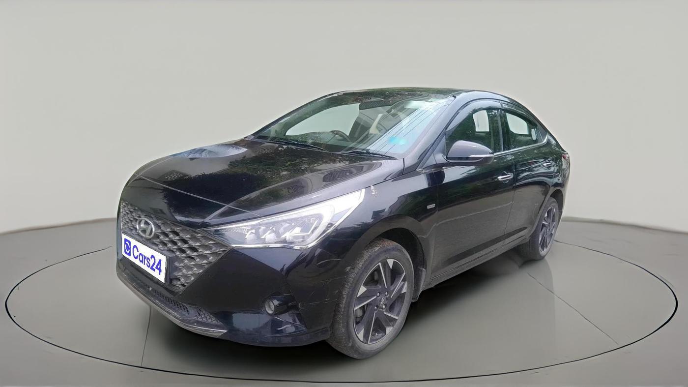 2022 Hyundai Verna SX (O) 1.5 CRDI AT, Diesel, Automatic, 39,953 km, exterior