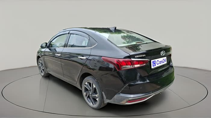 2022 Hyundai Verna SX (O) 1.5 CRDI AT, Diesel, Automatic, 39,953 km, exterior