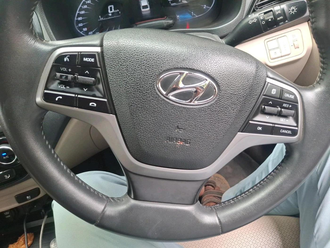 2022 Hyundai Verna SX (O) 1.5 CRDI AT, Diesel, Automatic, 39,953 km, interior
