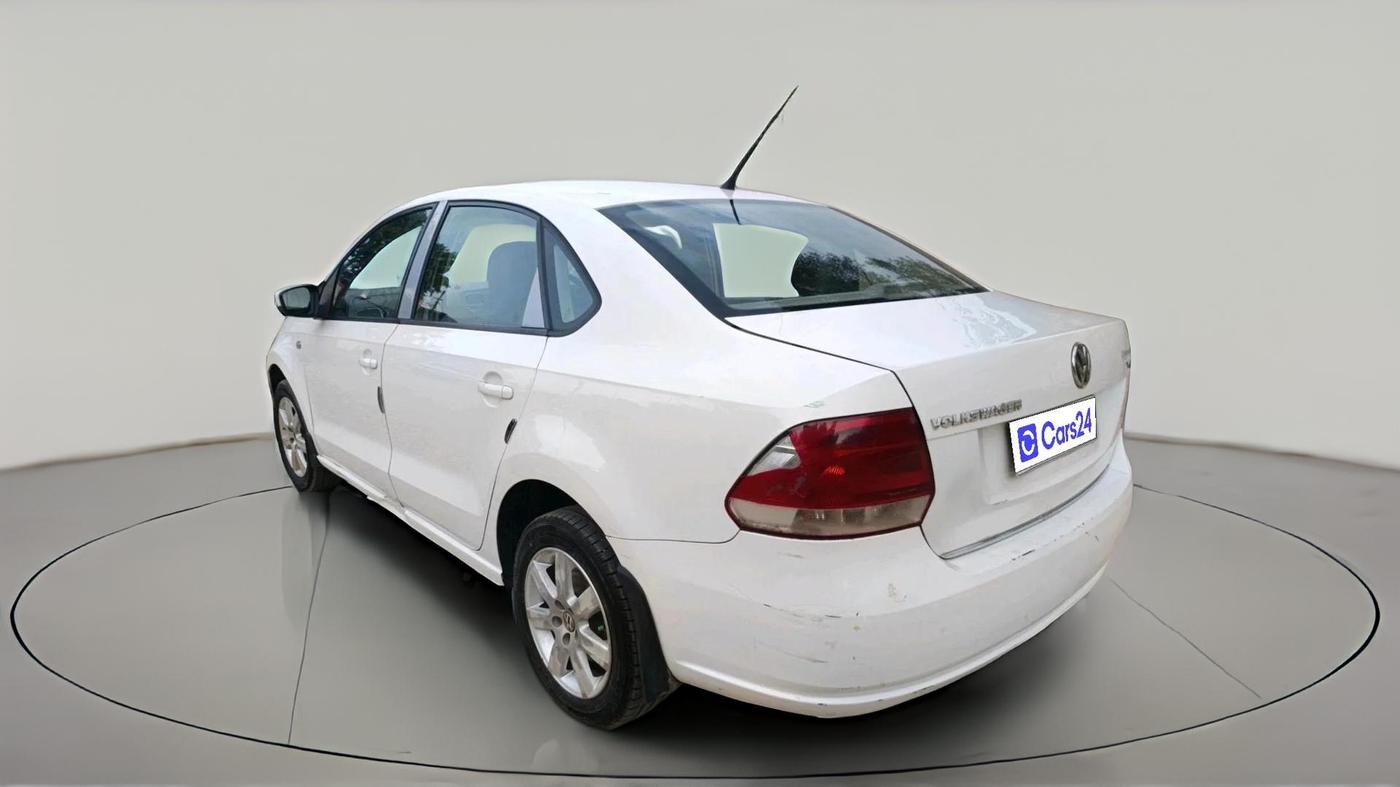 2011 Volkswagen Vento HIGHLINE 1.6 MPI, Petrol, Manual, 1,10,794 km, exterior