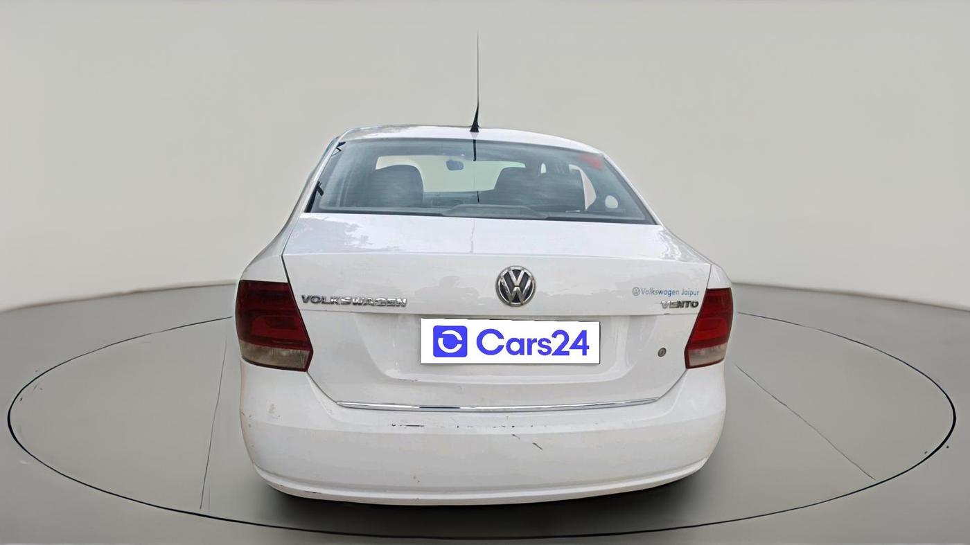 2011 Volkswagen Vento HIGHLINE 1.6 MPI, Petrol, Manual, 1,10,794 km, exterior