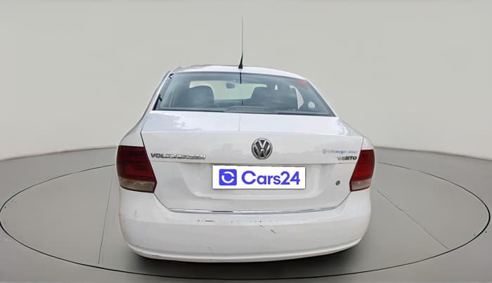 2011 Volkswagen Vento HIGHLINE 1.6 MPI, Petrol, Manual, 1,10,794 km, exterior