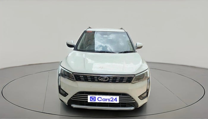 2021 Mahindra XUV300 W8 (O) 1.2 PETROL, Petrol, Manual, 1,24,967 km, exterior