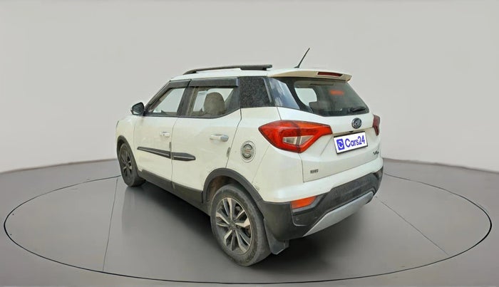 2021 Mahindra XUV300 W8 (O) 1.2 PETROL, Petrol, Manual, 1,24,967 km, exterior
