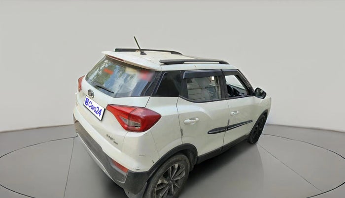 2021 Mahindra XUV300 W8 (O) 1.2 PETROL, Petrol, Manual, 1,24,967 km, exterior