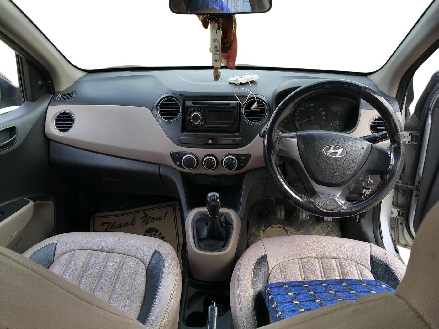 2014 Hyundai Xcent S 1.2, Petrol, Manual, 1,37,914 km, interior