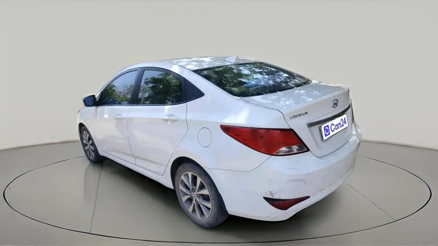 2017 Hyundai Verna 1.6 VTVT SX, Petrol, Manual, 79,566 km, exterior