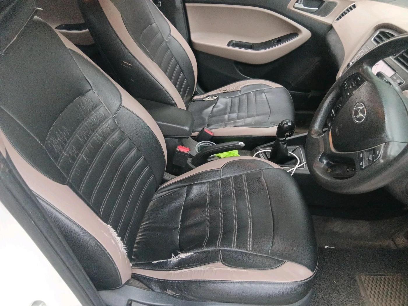2019 Hyundai Elite i20 SPORTZ PLUS 1.2, Petrol, Manual, 1,51,747 km, interior