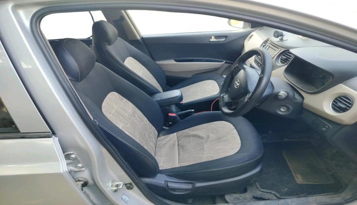 2015 Hyundai Grand i10 SPORTZ 1.2 KAPPA VTVT, Petrol, Manual, 91,440 km, interior