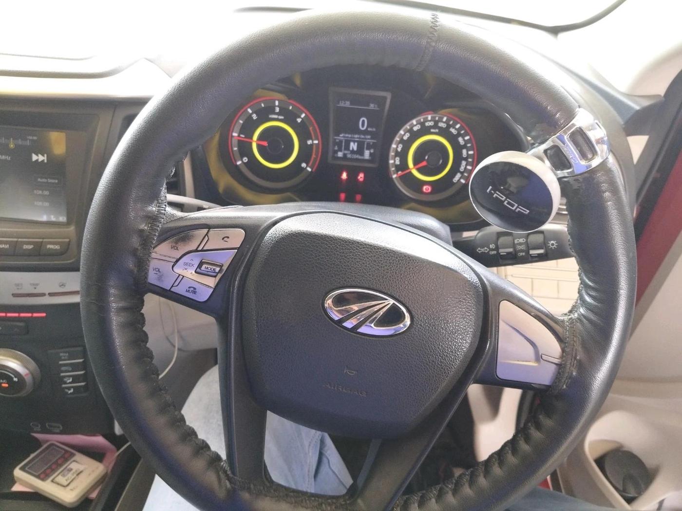 2019 Mahindra XUV300 W6 1.5 DIESEL AMT, Diesel, Automatic, 96,164 km, interior