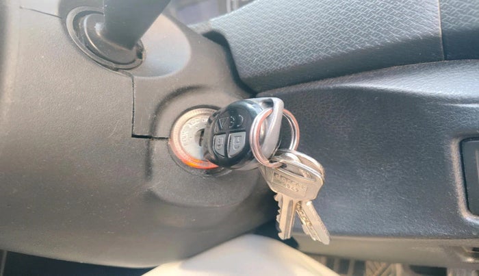 2019 Maruti Vitara Brezza VDI, Diesel, Manual, 1,65,544 km, interior