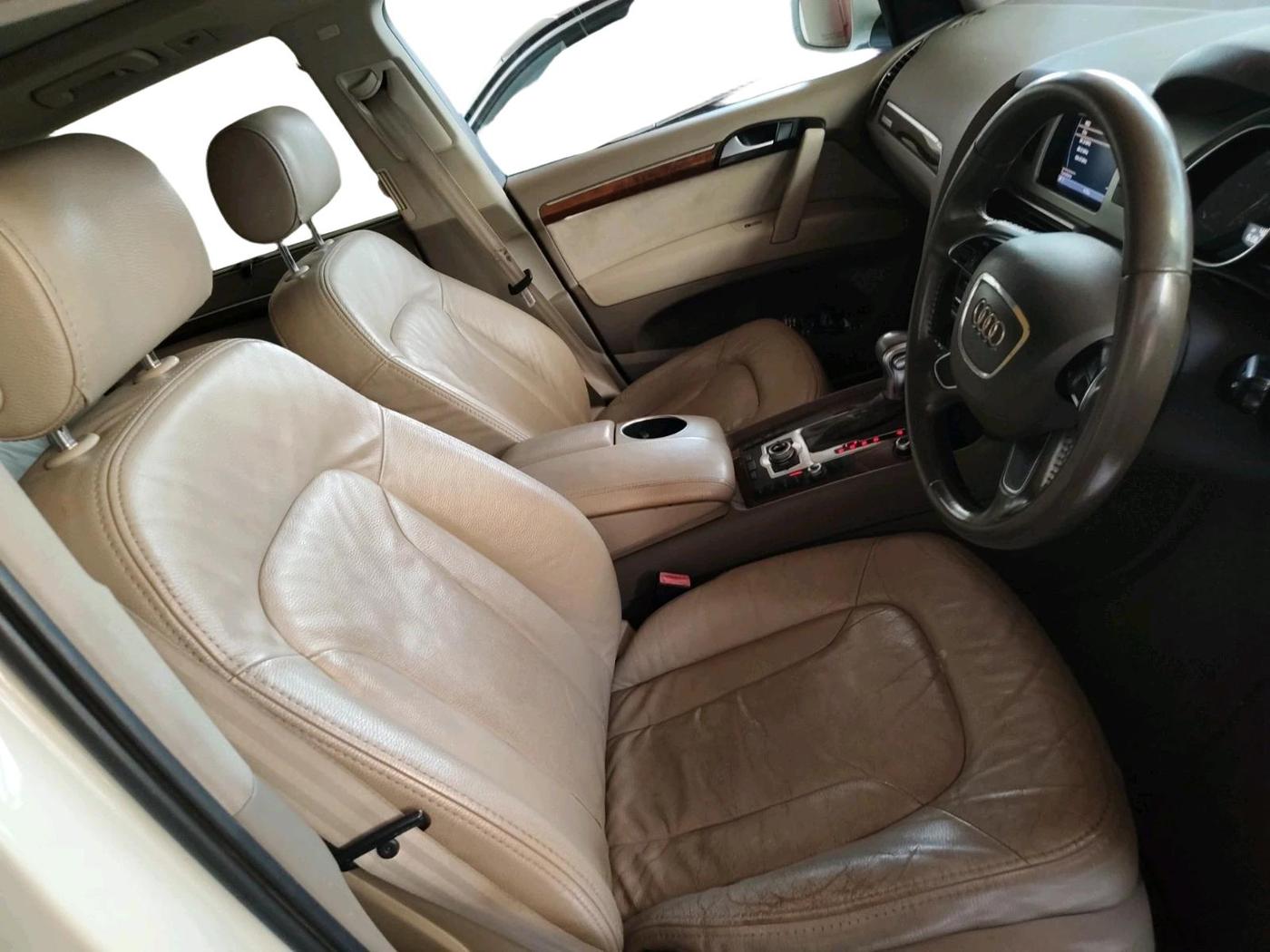 2013 Audi Q7 3.0 TDI QUATTRO, Diesel, Automatic, 99,749 km, interior