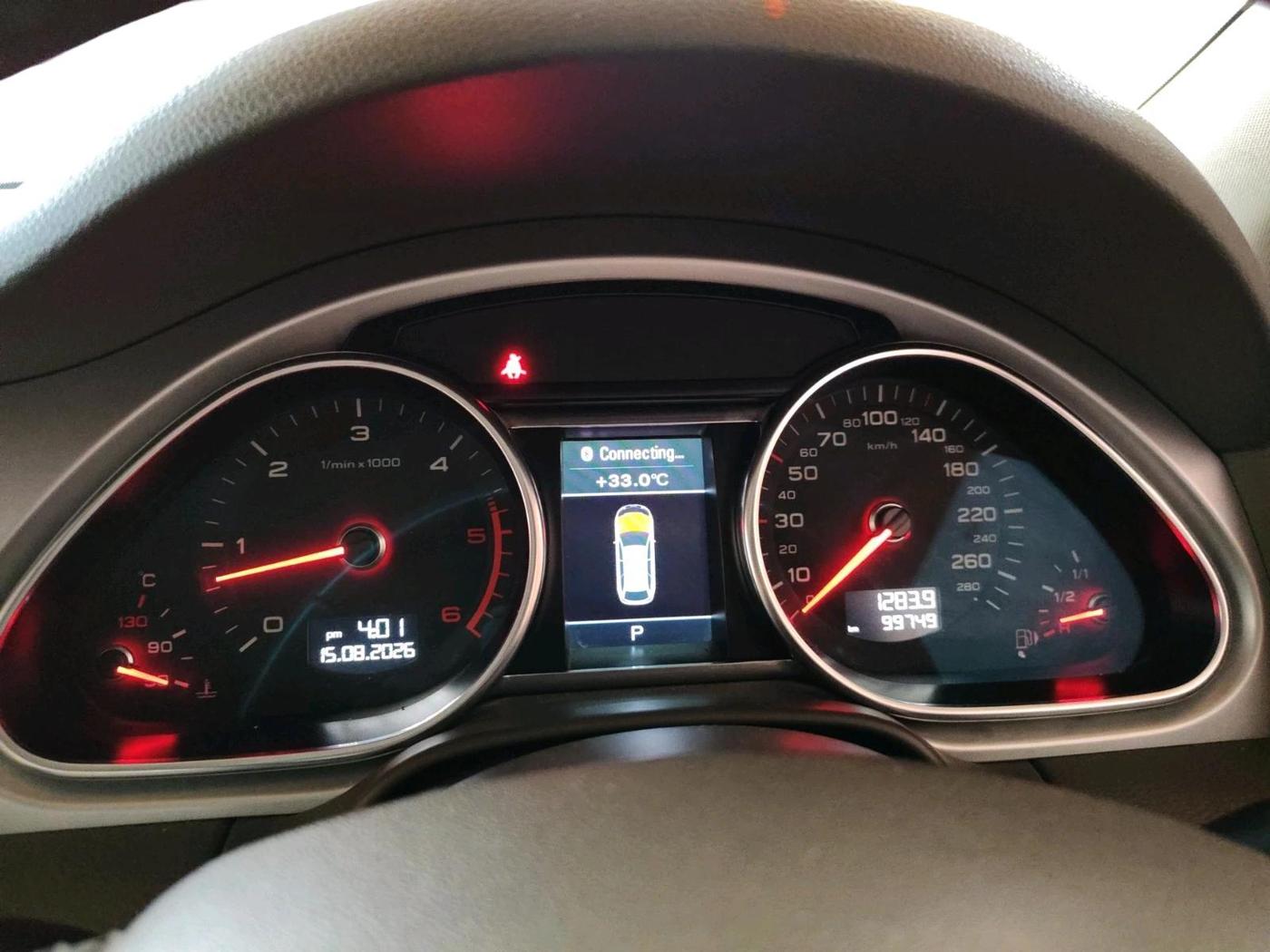 2013 Audi Q7 3.0 TDI QUATTRO, Diesel, Automatic, 99,749 km, interior