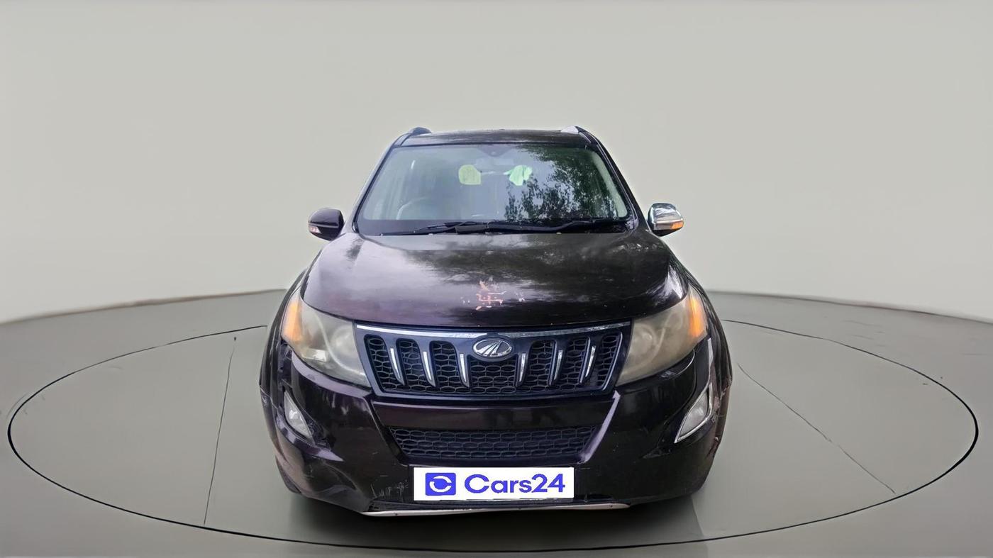 2016 Mahindra XUV500 W10, Diesel, Manual, 1,21,036 km, exterior