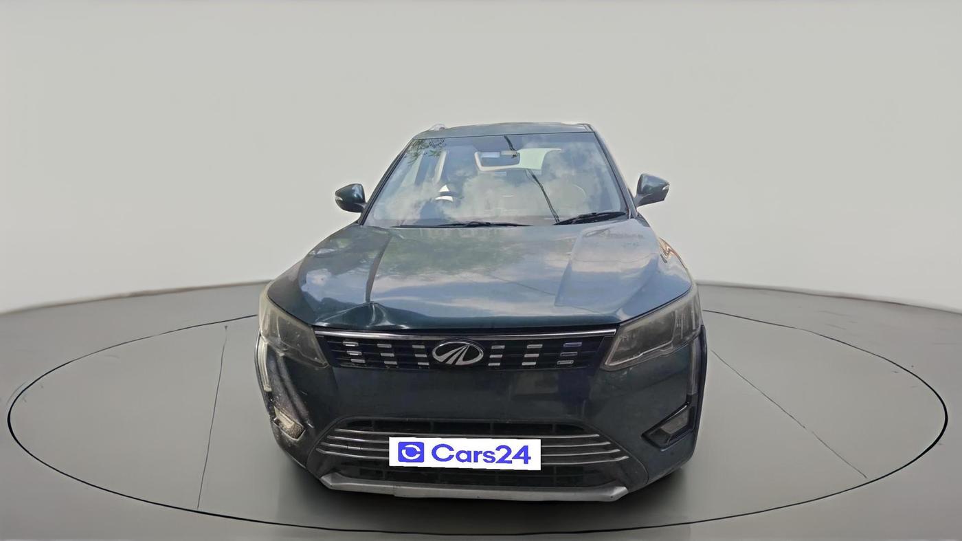 2019 Mahindra XUV300 W8 (O) 1.5 DIESEL, Diesel, Manual, 94,207 km, exterior