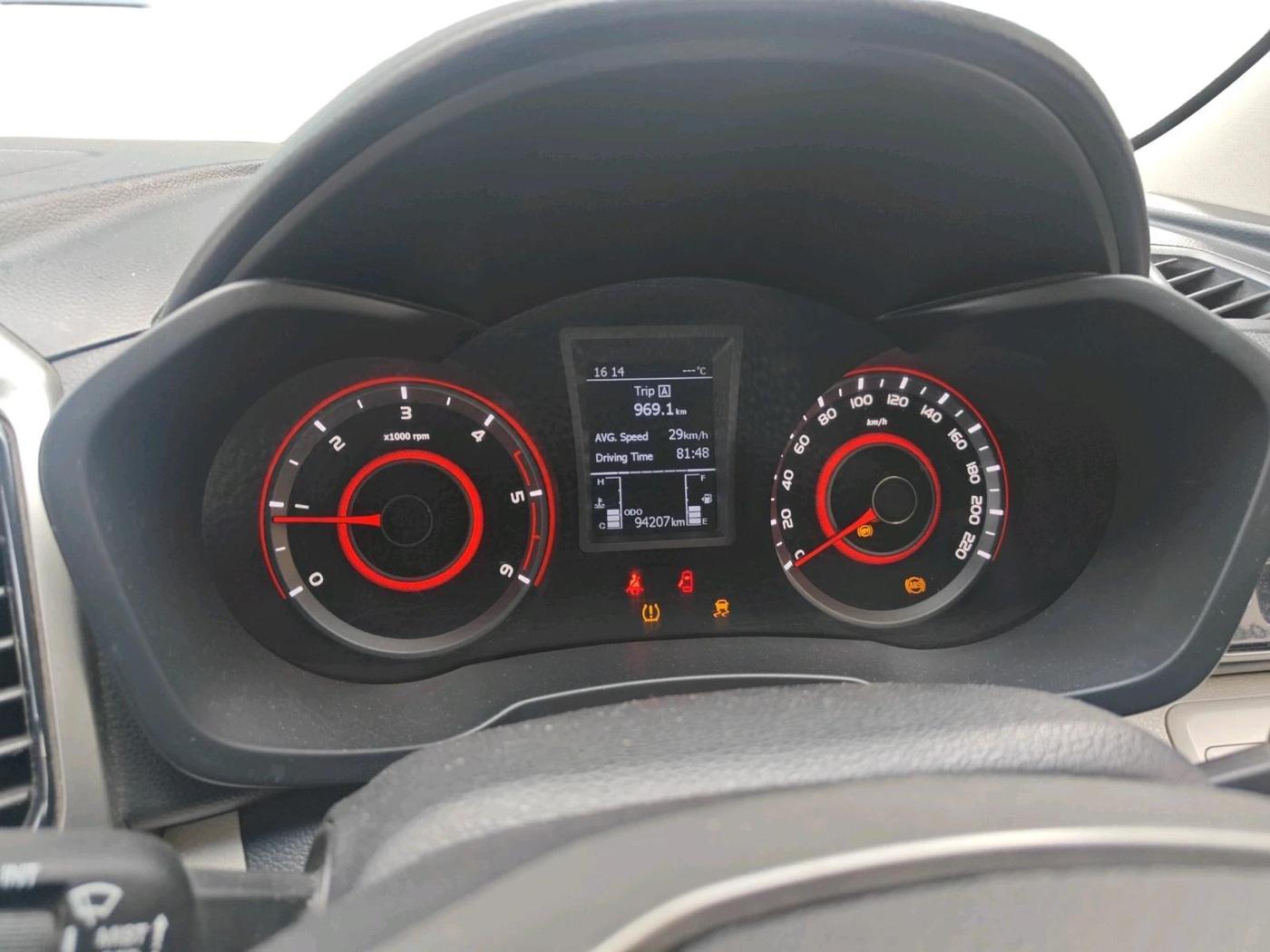 2019 Mahindra XUV300 W8 (O) 1.5 DIESEL, Diesel, Manual, 94,207 km, interior