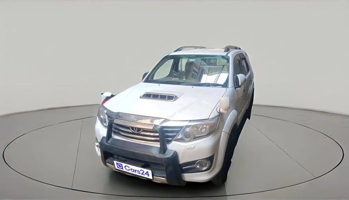 2013 Toyota Fortuner 3.0 4X2 MT, Diesel, Manual, 1,58,956 km, exterior