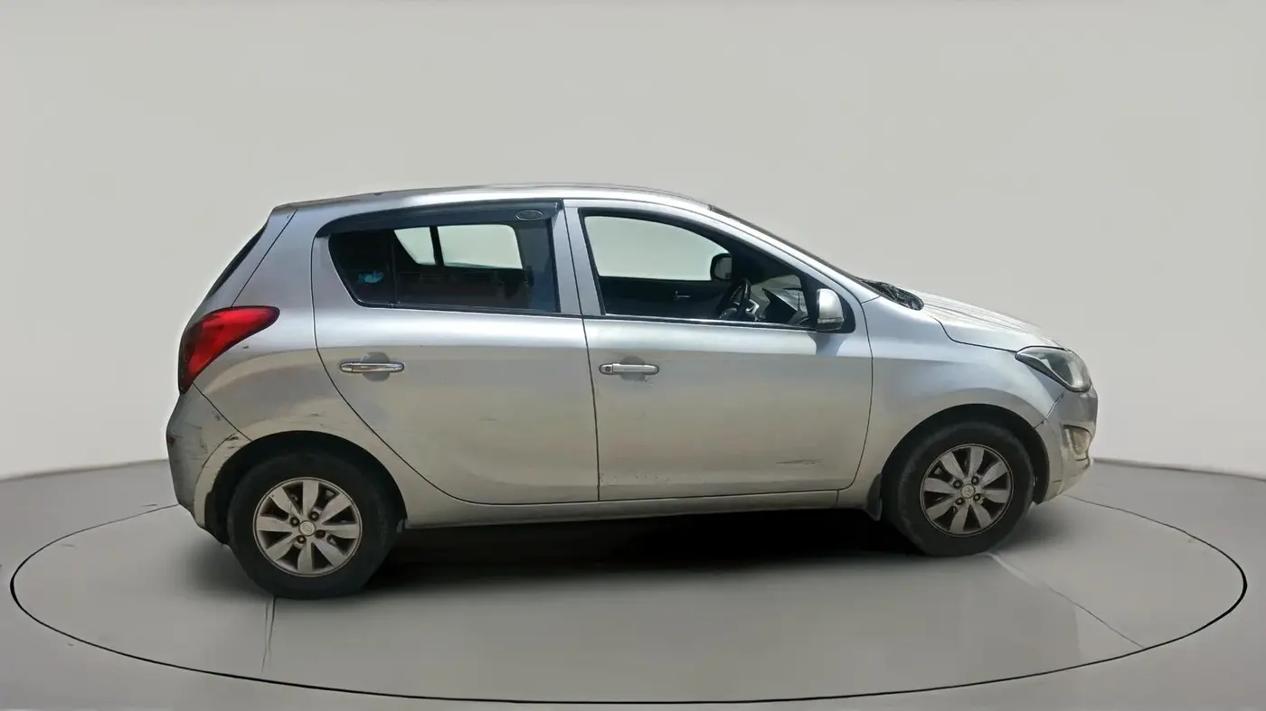 2013 Hyundai i20 SPORTZ 1.4 CRDI, Diesel, Manual, 1,48,891 km, exterior
