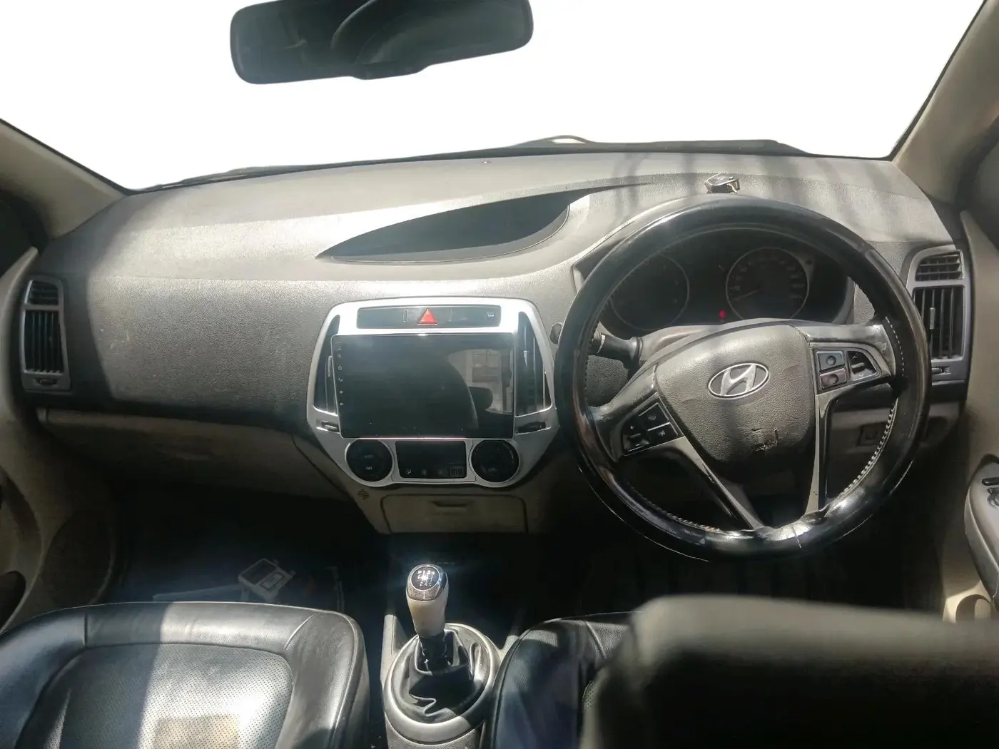 2013 Hyundai i20 SPORTZ 1.4 CRDI, Diesel, Manual, 1,48,891 km, interior