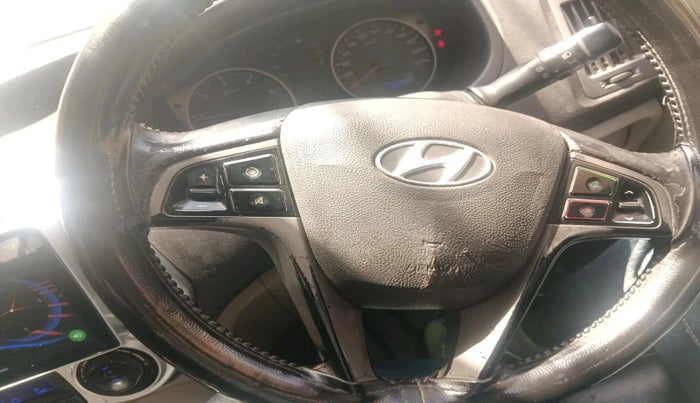 2013 Hyundai i20 SPORTZ 1.4 CRDI, Diesel, Manual, 1,48,891 km, interior