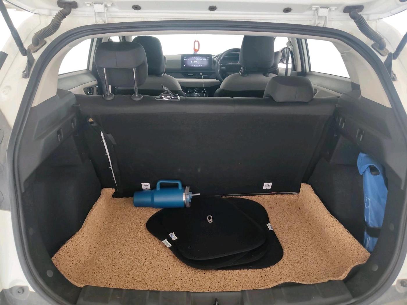 2025 Tata NEXON  Pure Plus 1.2 Petrol AMT, Petrol, Automatic, 12,038 km, exterior