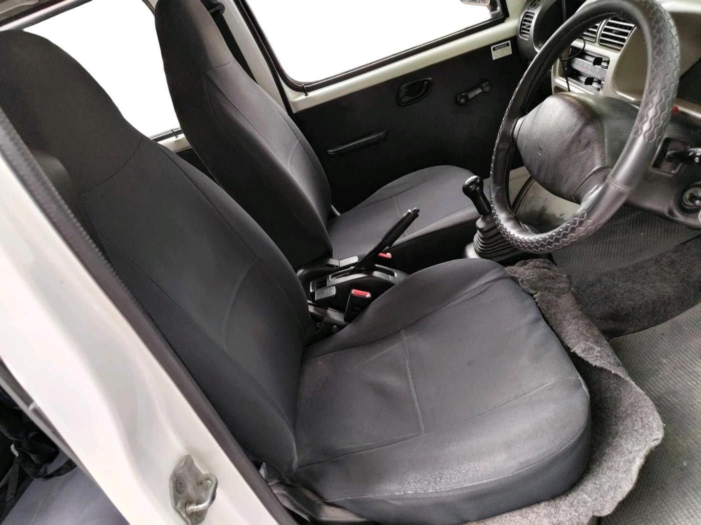 2018 Maruti Eeco 5 STR WITH A/C+HTR, Petrol, Manual, 1,54,805 km, interior