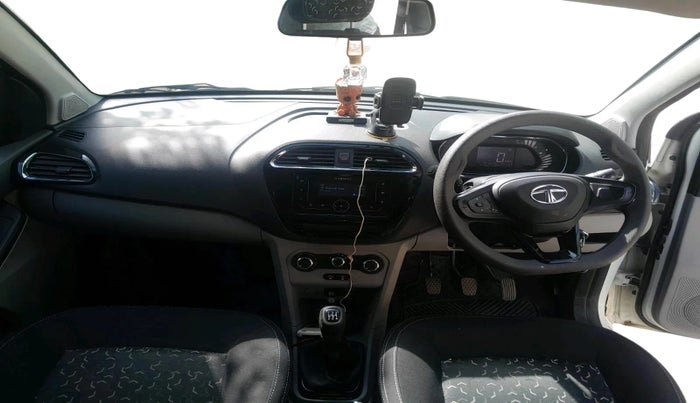 2023 Tata Tiago XT PETROL, Petrol, Manual, 14,736 km, interior