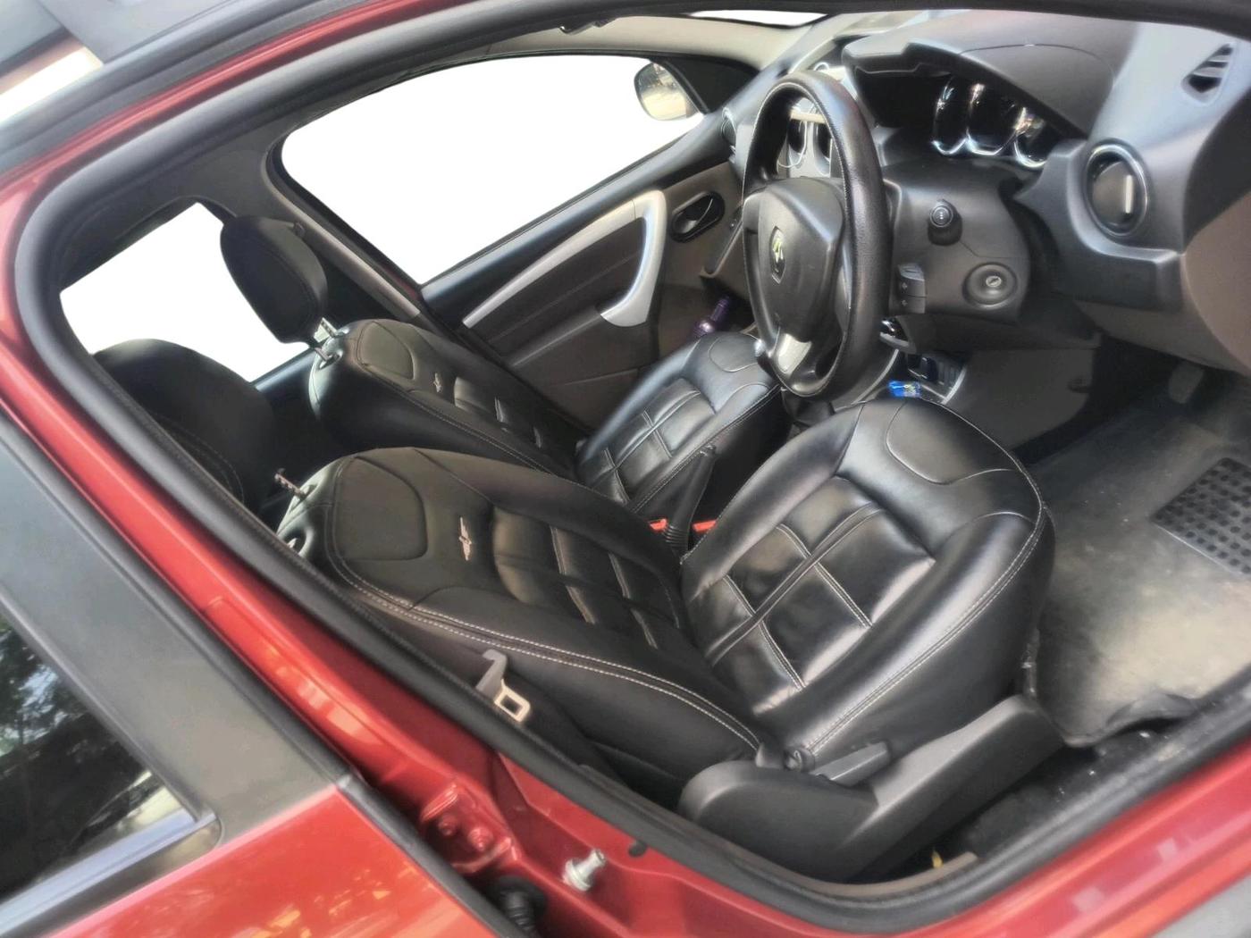 2018 Renault Duster RXS PETROL, Petrol, Manual, 49,734 km, interior