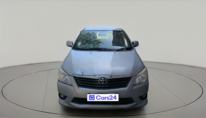 2013 Toyota Innova 2.5 GX 7 STR, Diesel, Manual, 1,45,300 km, exterior