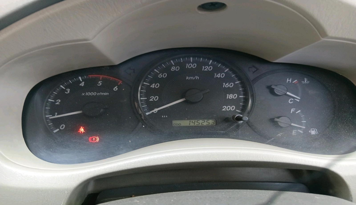 2013 Toyota Innova 2.5 GX 7 STR, Diesel, Manual, 1,45,300 km, interior