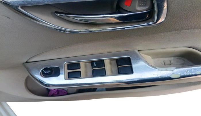 2014 Maruti Swift Dzire VDI, Diesel, Manual, 1,52,142 km, interior