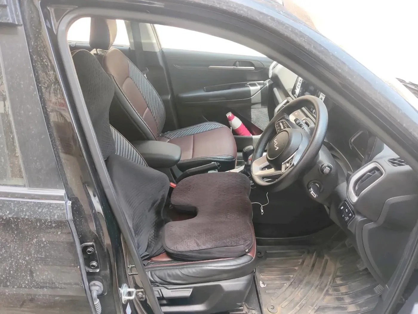 2025 KIA SONET HTK (O) 1.5 Diesel MT, Diesel, Manual, 9,637 km, interior