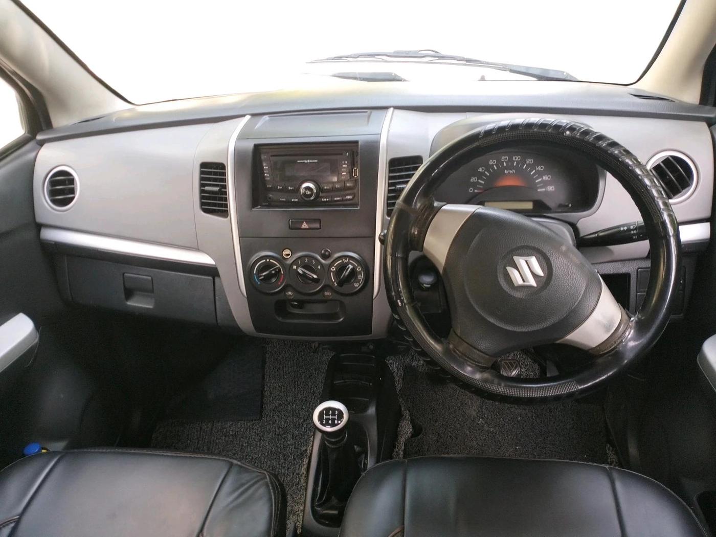 2011 Maruti Wagon R 1.0 LXI LPG, Petrol, Manual, 1,70,310 km, interior