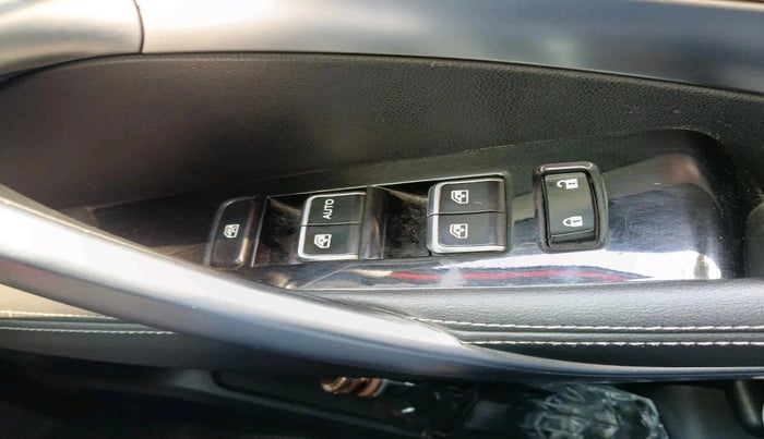 2019 MG HECTOR SHARP 2.0 DIESEL, Diesel, Manual, 47,936 km, interior