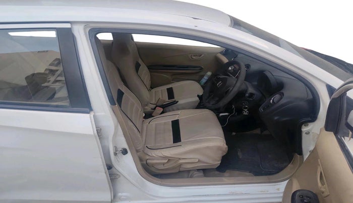 2015 Honda Amaze 1.5L I-DTEC SX, Diesel, Manual, 1,40,484 km, interior