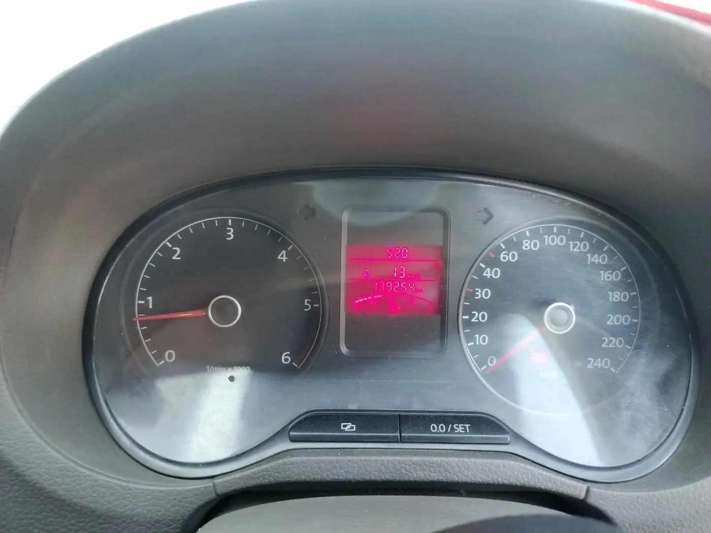 2012 Volkswagen Vento HIGHLINE DIESEL 1.6, Diesel, Manual, 1,39,254 km, interior
