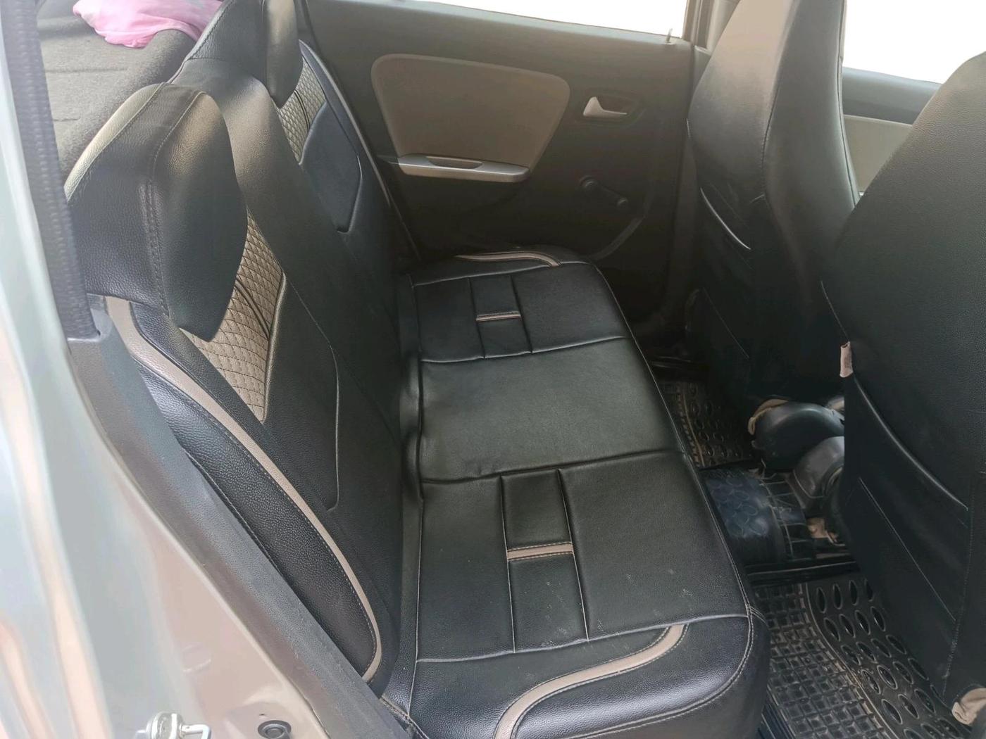 2015 Maruti Alto K10 VXI, Petrol, Manual, 71,598 km, interior