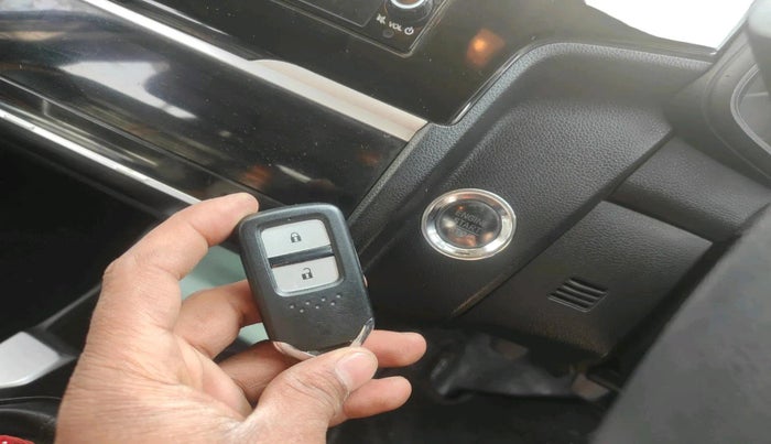 2018 Honda WR-V 1.5L I-DTEC VX MT, Diesel, Manual, 1,09,138 km, interior